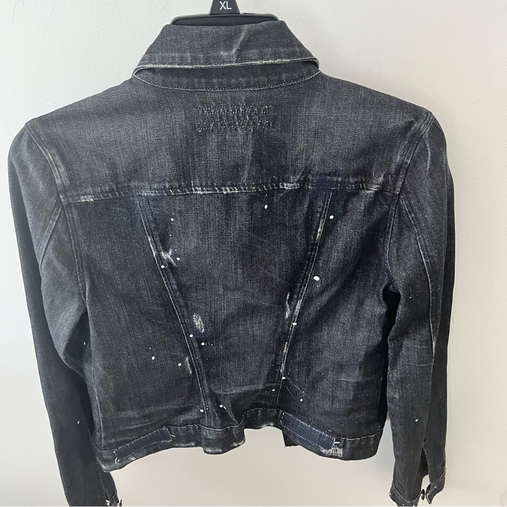 Womens Hudson Trucker jacket

Black distressed

Size S

Buttons

Pockets - Picture 5 of 6
